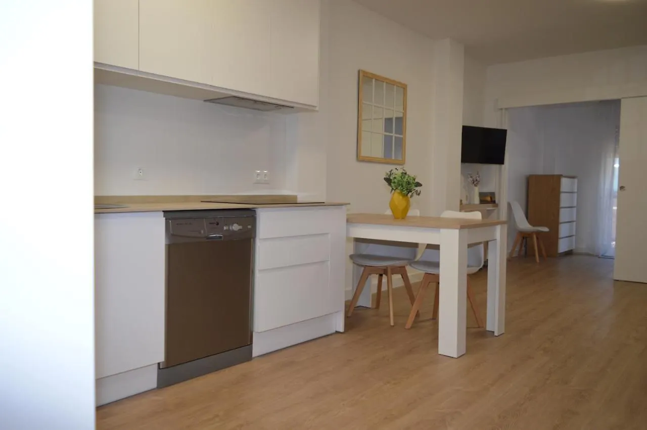 Floridos Playa Piso Reformado De 2 Habitaciones A 50M De La Playa La Cala Del Moral
